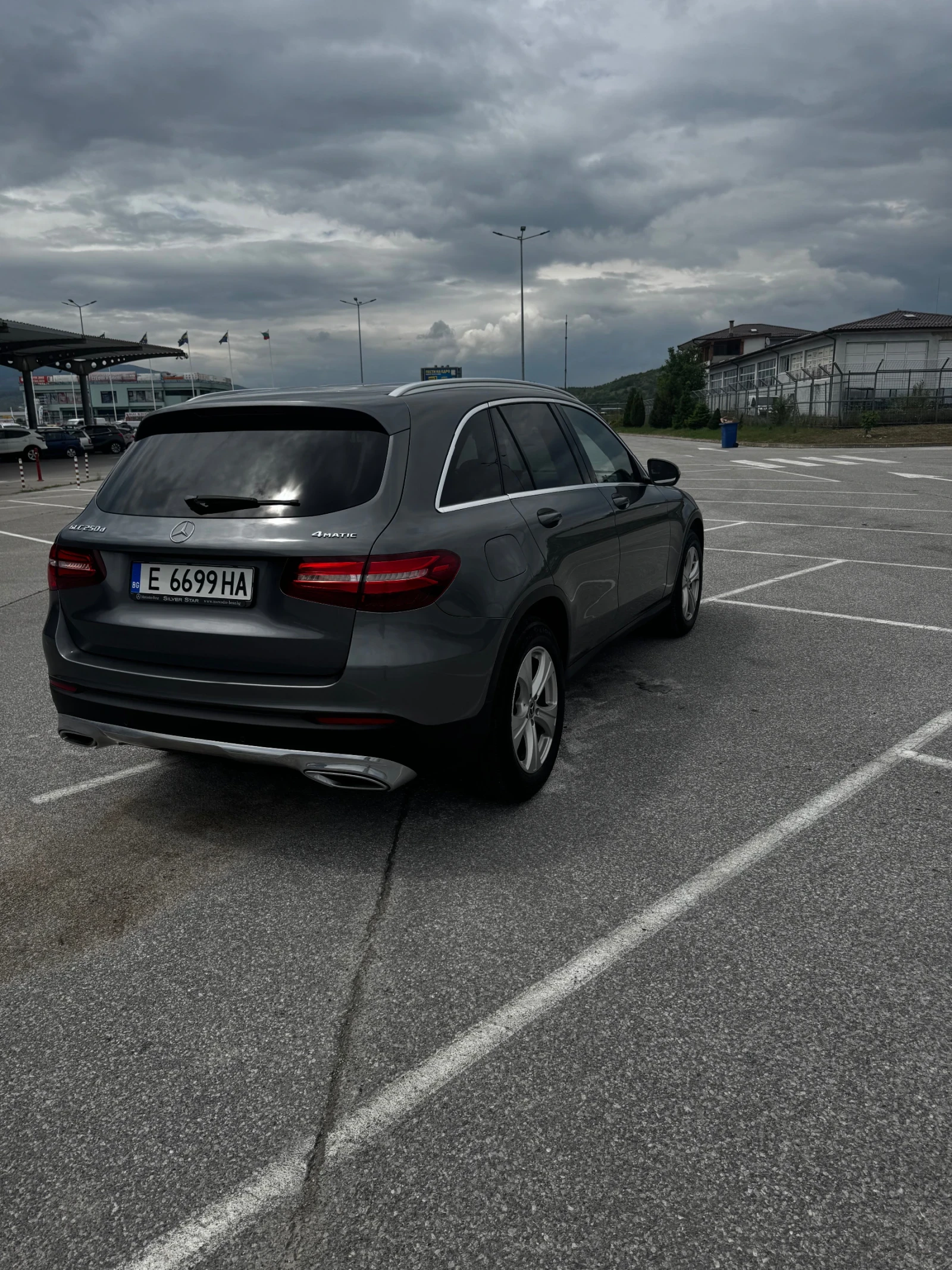 Mercedes-Benz GLC 250  - изображение 6