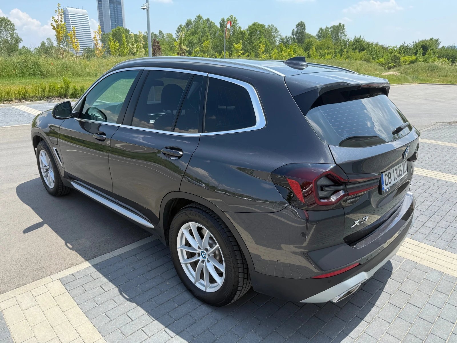 BMW X3 X-Drive 30e - изображение 7