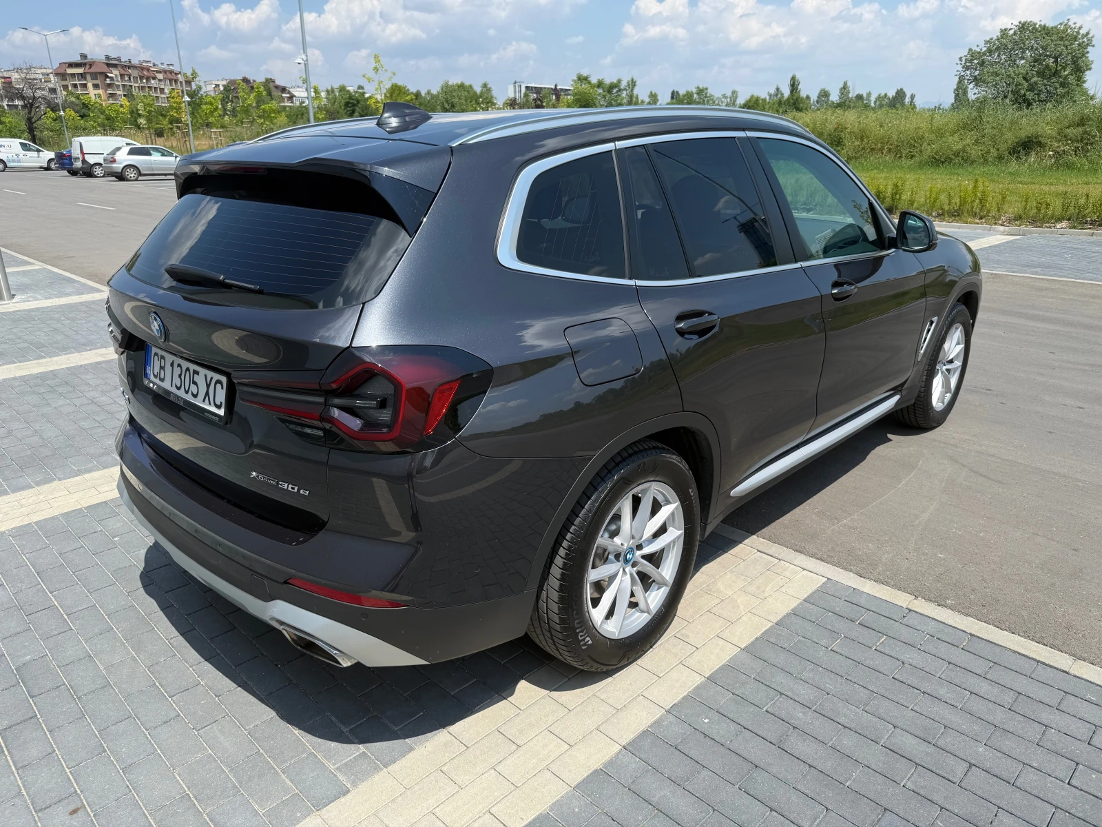 BMW X3 X-Drive 30e - изображение 5