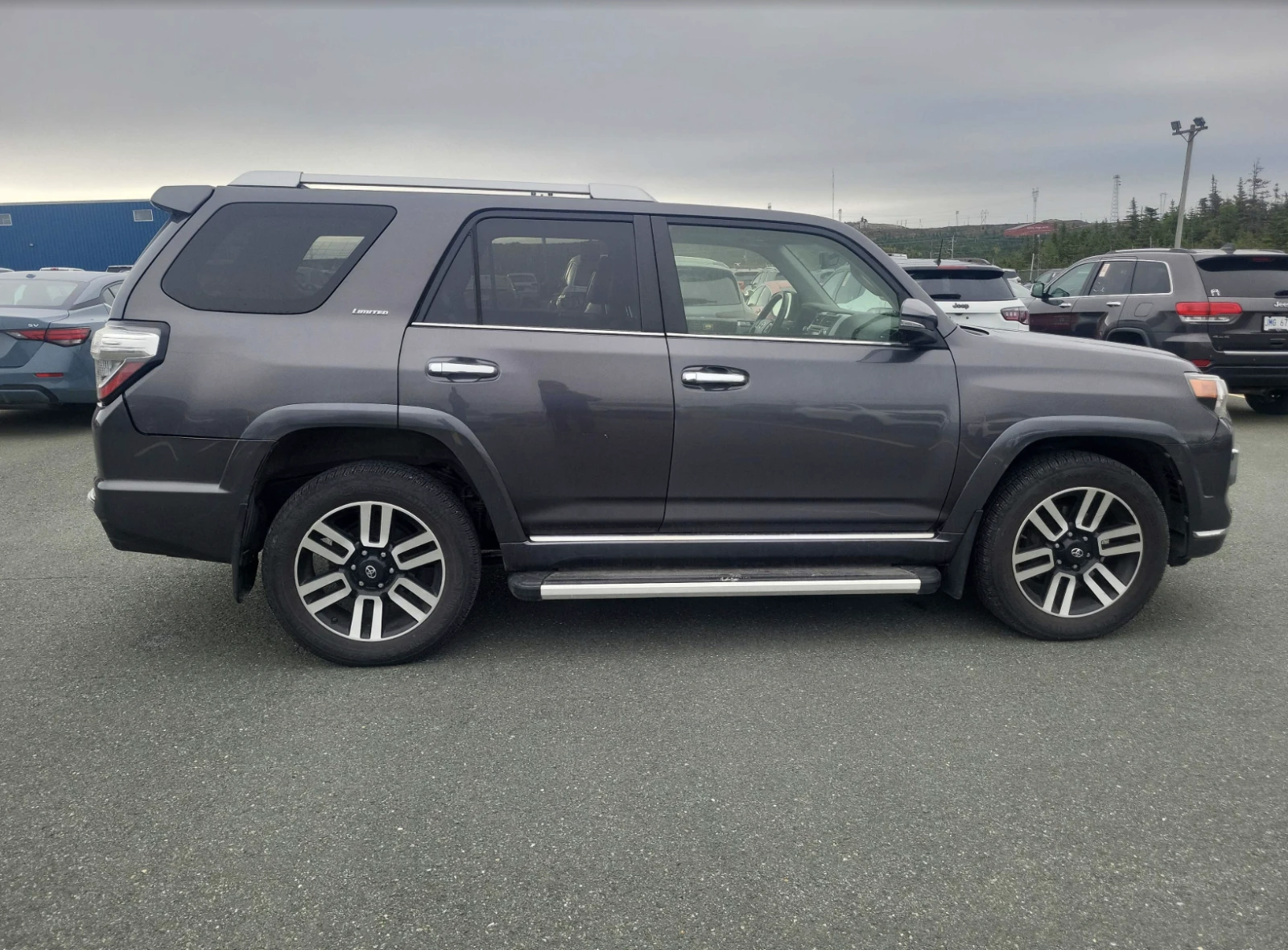 Toyota 4runner LIMITED 4WD 4DR V6 - изображение 4