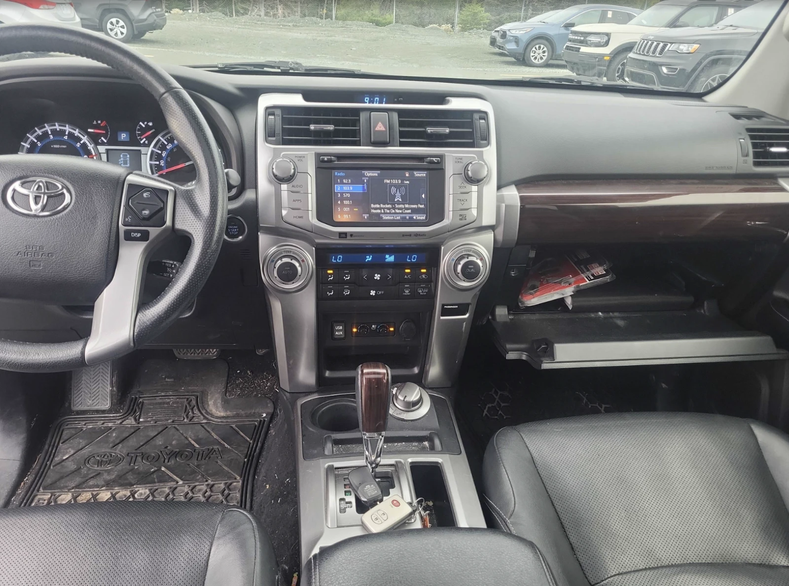 Toyota 4runner LIMITED 4WD 4DR V6 - изображение 8