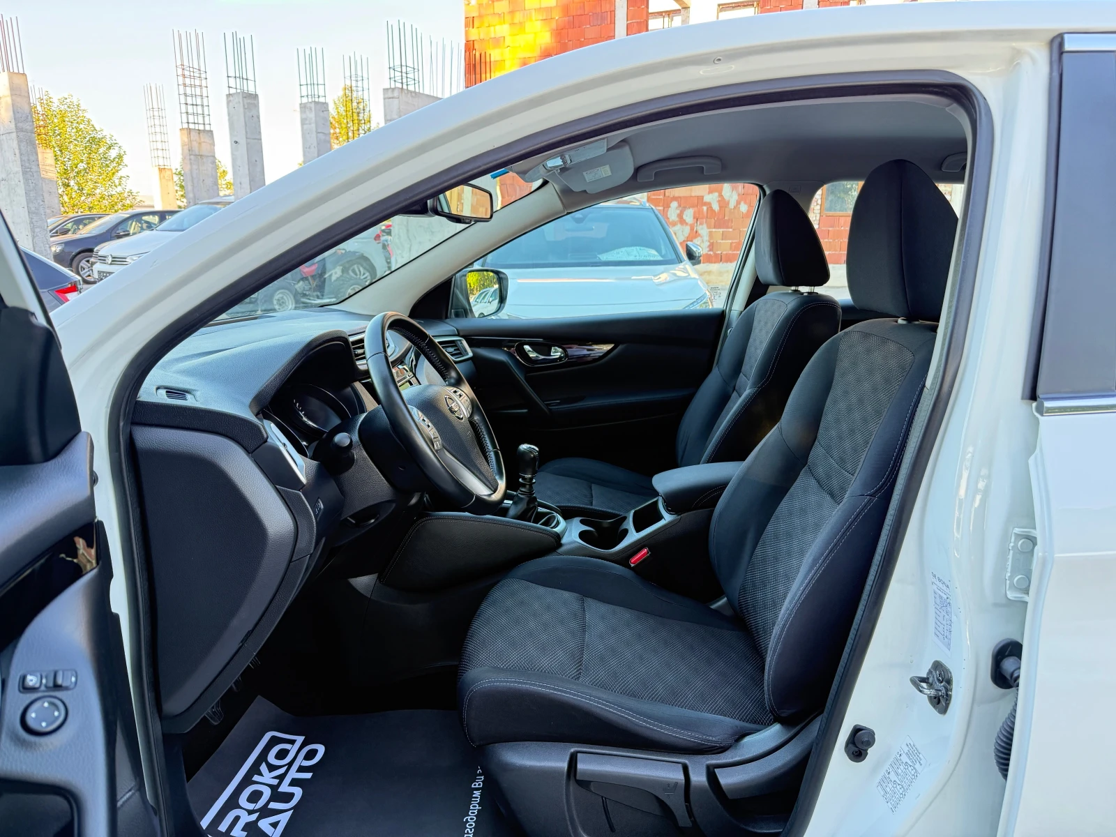 Nissan Qashqai 1.5D/������ 155�.��./�������� �������/ | Mobile.bg � ����������� 9