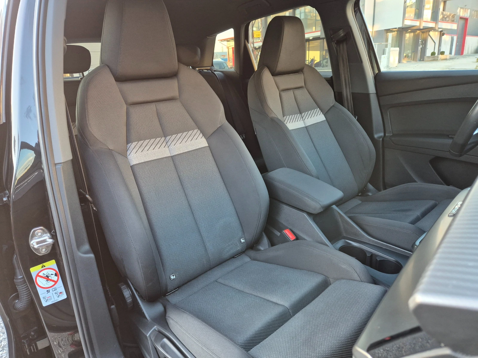 Audi Q4 40 e-tron Launch Edition-MATRIX-SOH-96% | Mobile.bg � ����������� 11