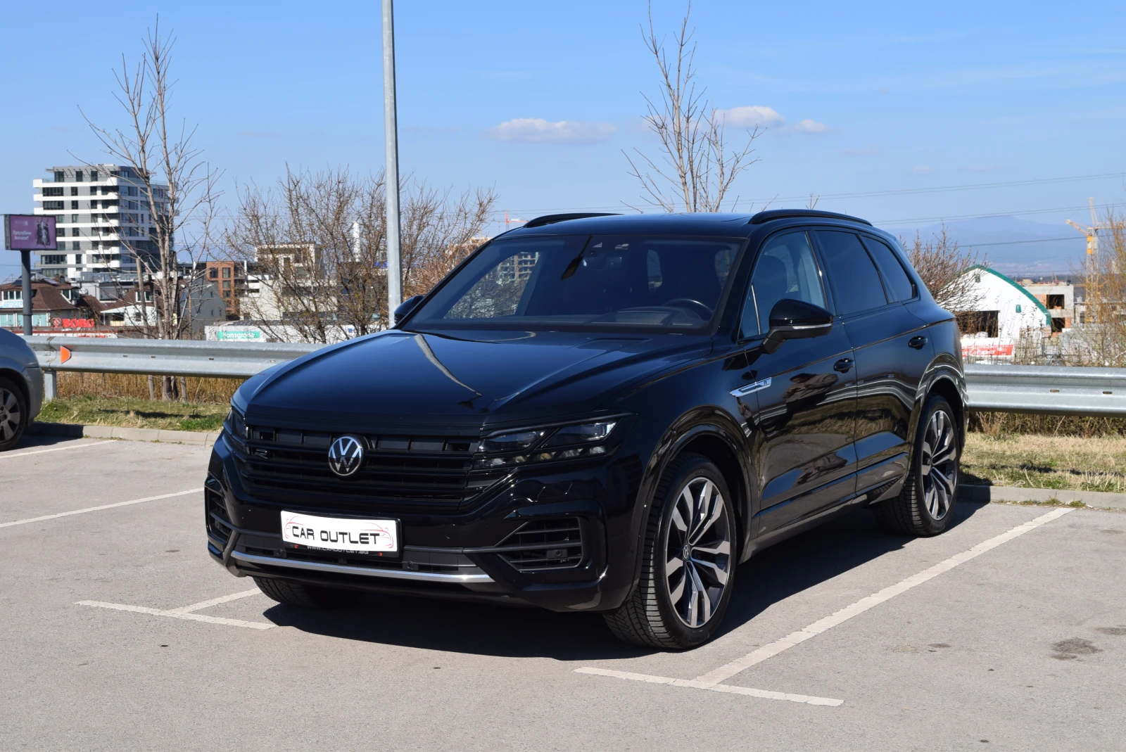 VW Touareg R-Line V6 4Motion | Auto.bg — изображение 1