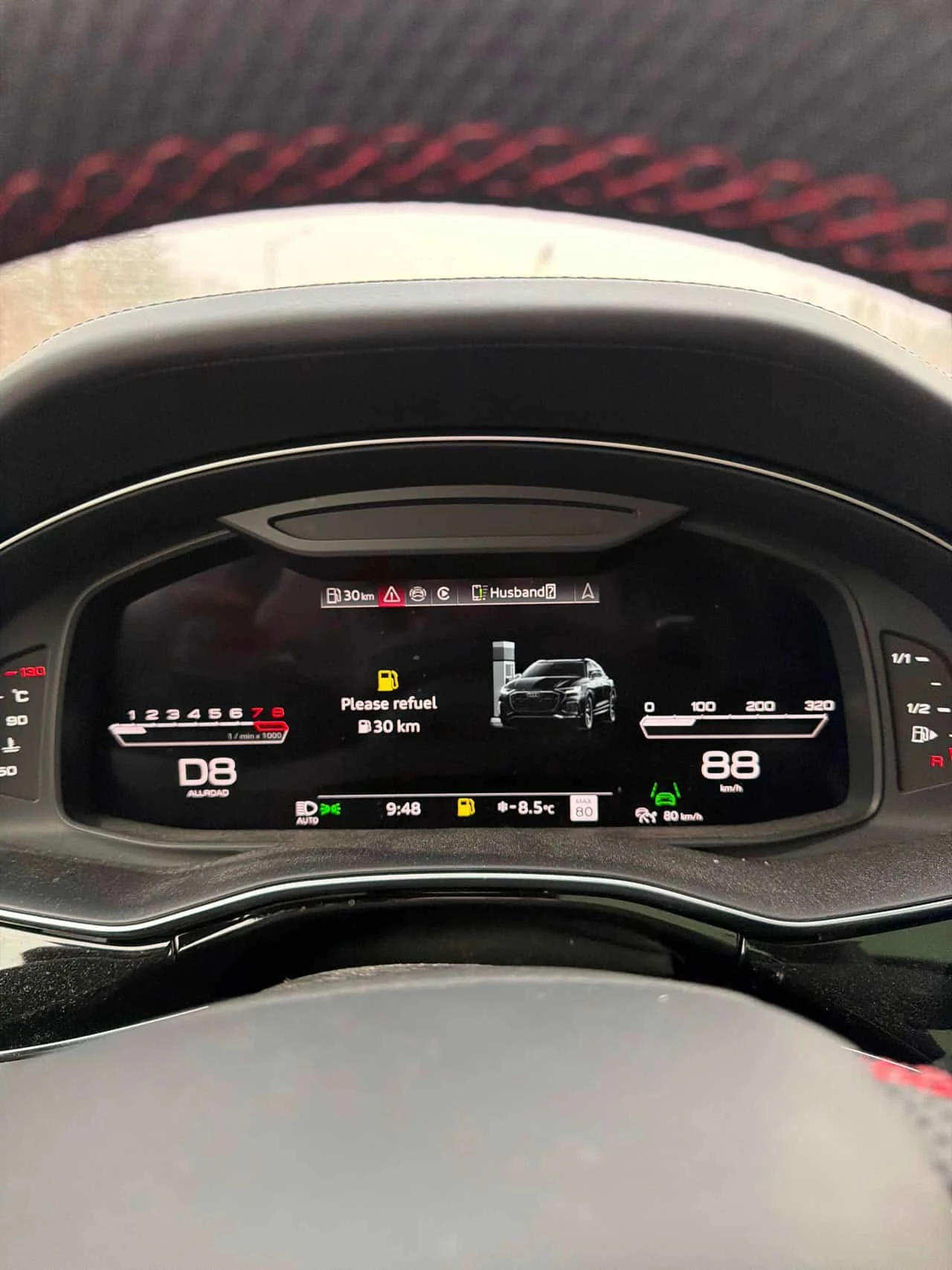 Audi RSQ8 | DISTRONIC| PANO| БЕЗ УДАРИ ПОДГРЕВИ| ОБДУХВАНE, снимка 9 - Автомобили и джипове - 53910540