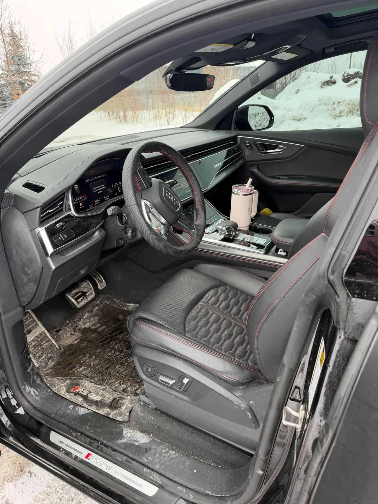 Audi RSQ8 | DISTRONIC| PANO| БЕЗ УДАРИ ПОДГРЕВИ| ОБДУХВАНE, снимка 8 - Автомобили и джипове - 53910540