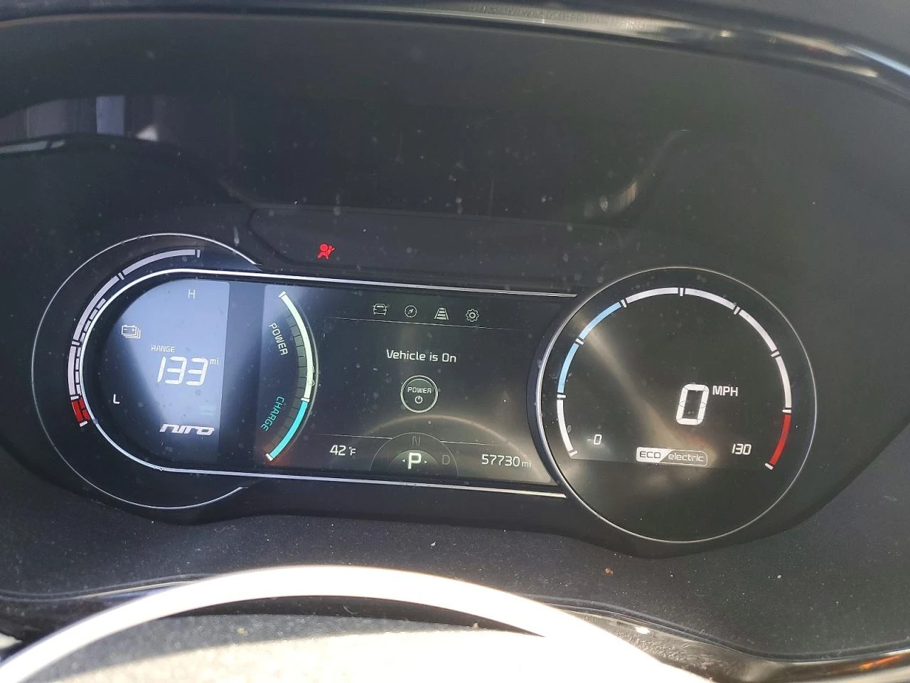 Kia Niro Ex Premium, снимка 9 - Автомобили и джипове - 54654539