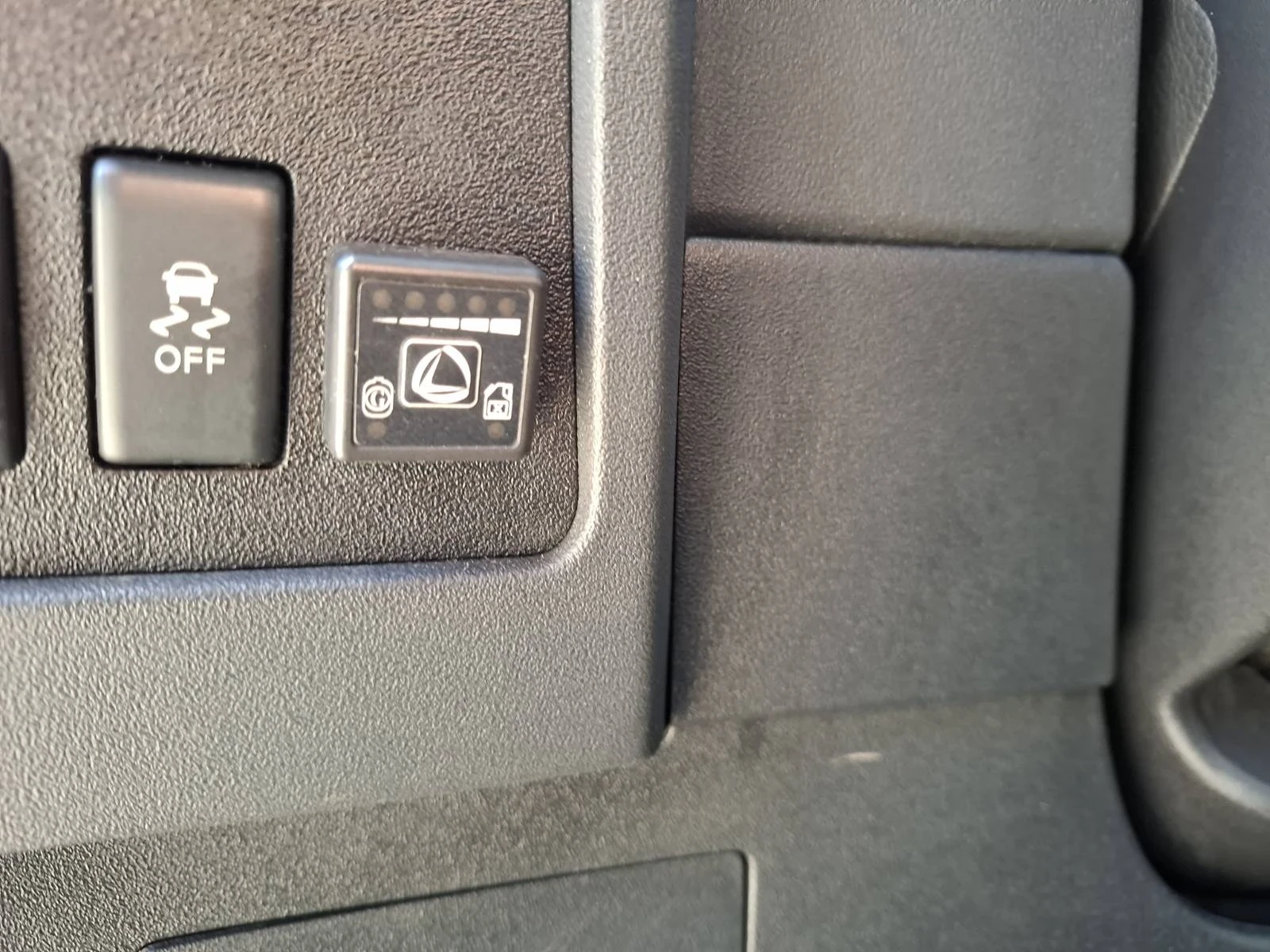 Nissan Qashqai, снимка 4 - Автомобили и джипове - 54900418