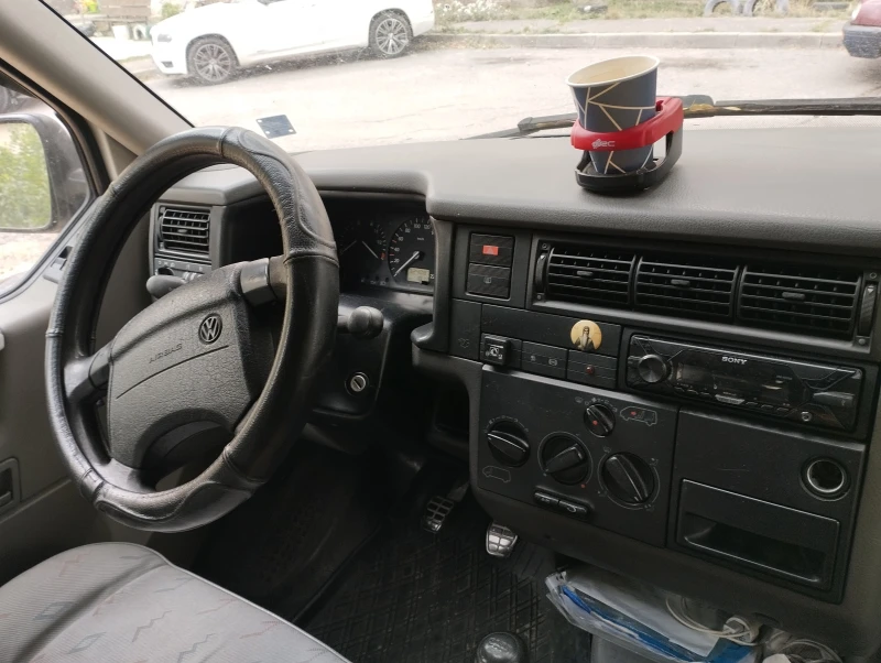 VW T4, снимка 5 - Бусове и автобуси - 52653809