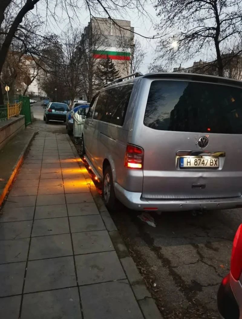 VW Caravelle 2.5tdi 174 k.c, снимка 8 - Бусове и автобуси - 53601032