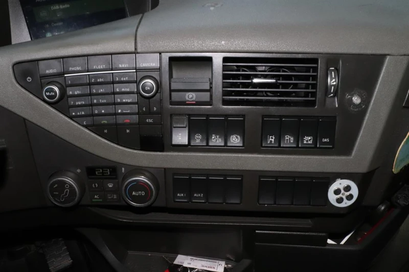Volvo Fh 460 Паркинг климатик, снимка 13 - Камиони - 49889682