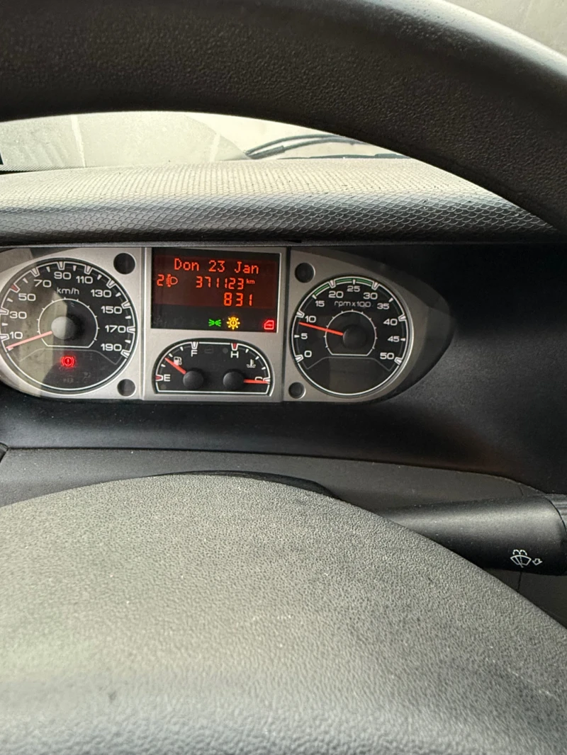 Iveco Daily 35S11, снимка 7 - Камиони - 53043209