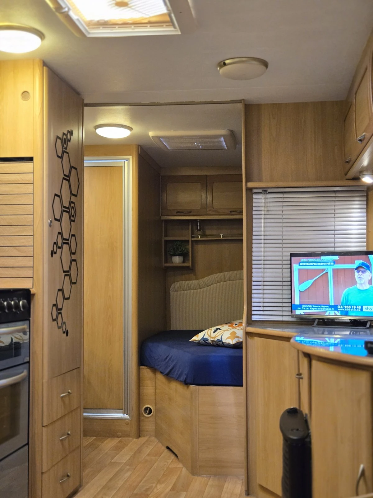 Каравана Други, снимка 14 - Каравани и кемпери - 54119995