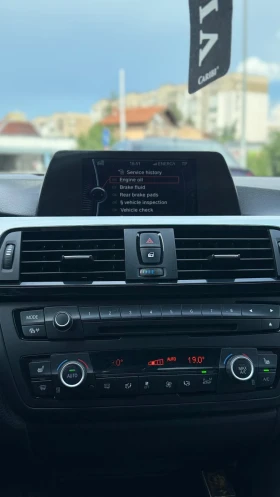 BMW 318, снимка 2