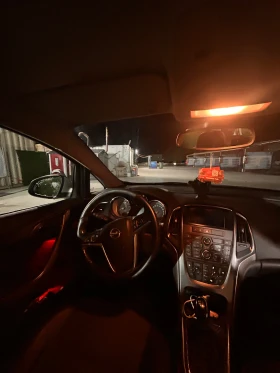 Opel Astra, снимка 12