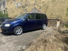 VW Touran 2.0 TDI, снимка 2