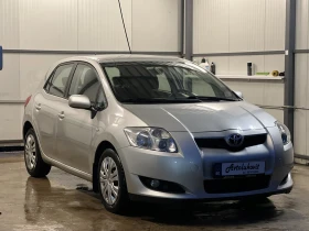 Toyota Auris 1.4D4D, снимка 1