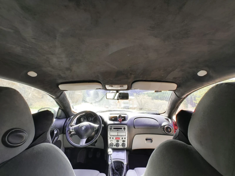 Alfa Romeo Gt 1.8 TS - Газ / бензин , снимка 12 - Автомобили и джипове - 53106348
