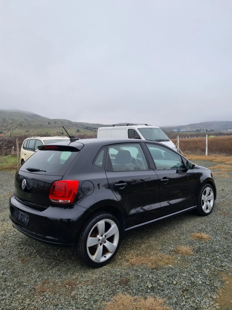 VW Polo 1.6tdi 90 коня 176565км , снимка 5 - Автомобили и джипове - 52885838