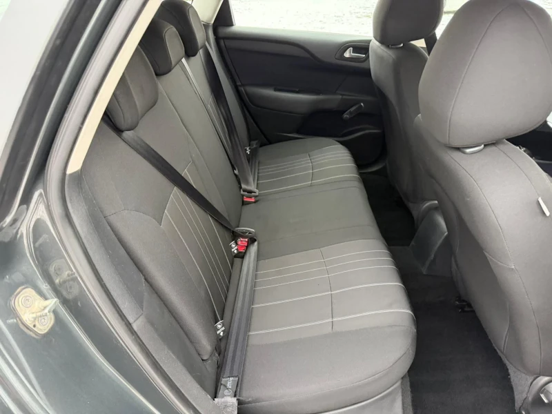 Citroen C4 1.6 HDI - 92 kc, снимка 10 - Автомобили и джипове - 53203873