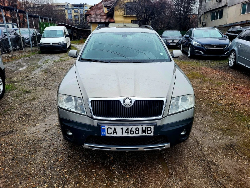 Skoda Octavia SCOUT / 4x4 / TOP, снимка 2 - Автомобили и джипове - 53248633