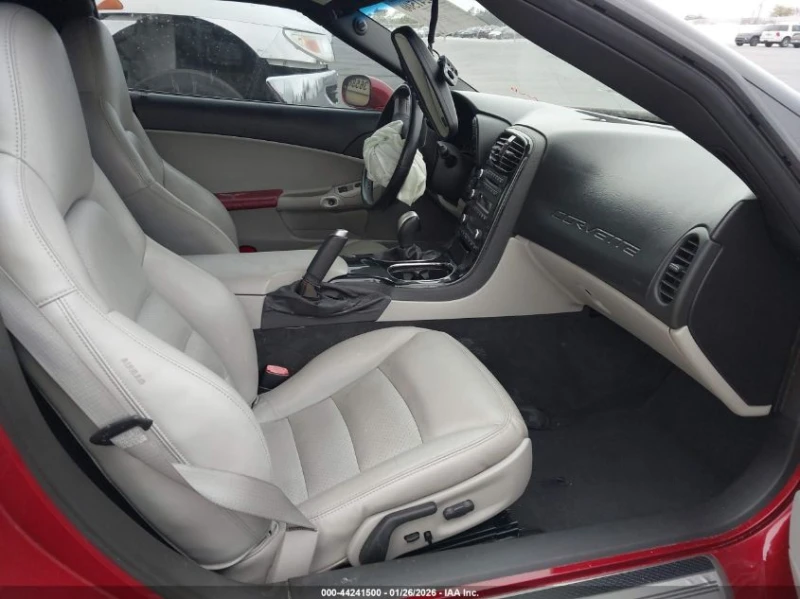 Chevrolet Corvette 6.2L V-8 , 430HP Rear Wheel Drive, снимка 10 - Автомобили и джипове - 53500780