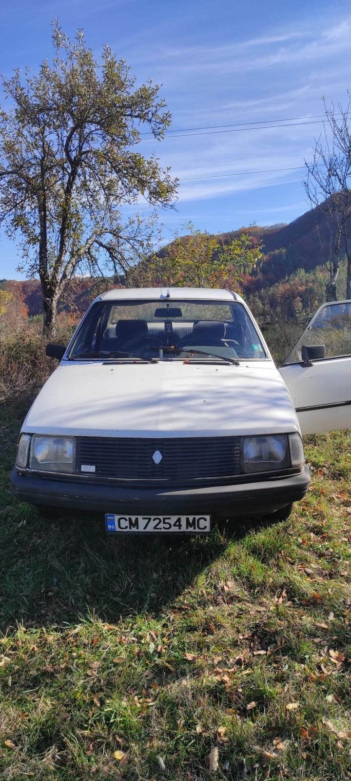 Renault 18  GTL (Grand Touring Luxe) - изображение 1