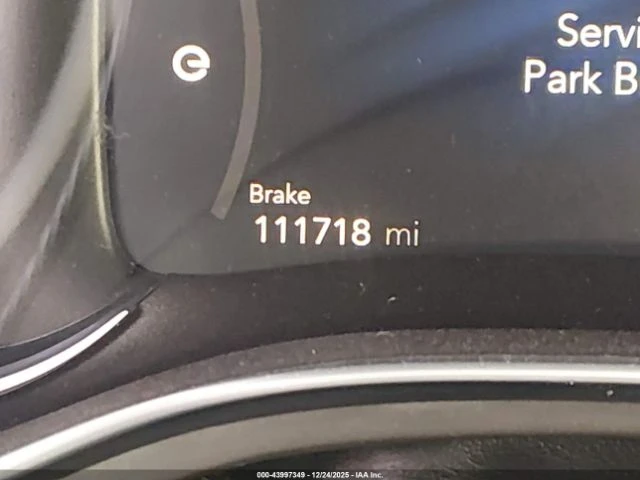 Chrysler Pacifica HYBRID LIMITED, снимка 11 - Автомобили и джипове - 53224113