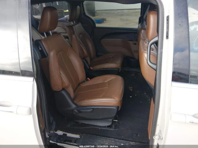 Chrysler Pacifica HYBRID LIMITED - изображение 8