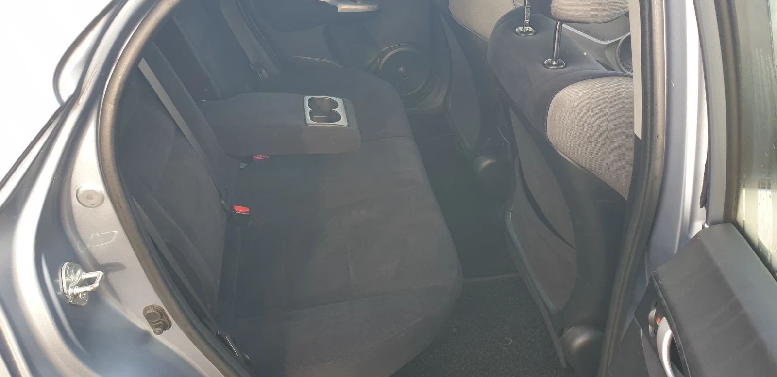 Honda Civic 1.8  | Mobile.bg   11