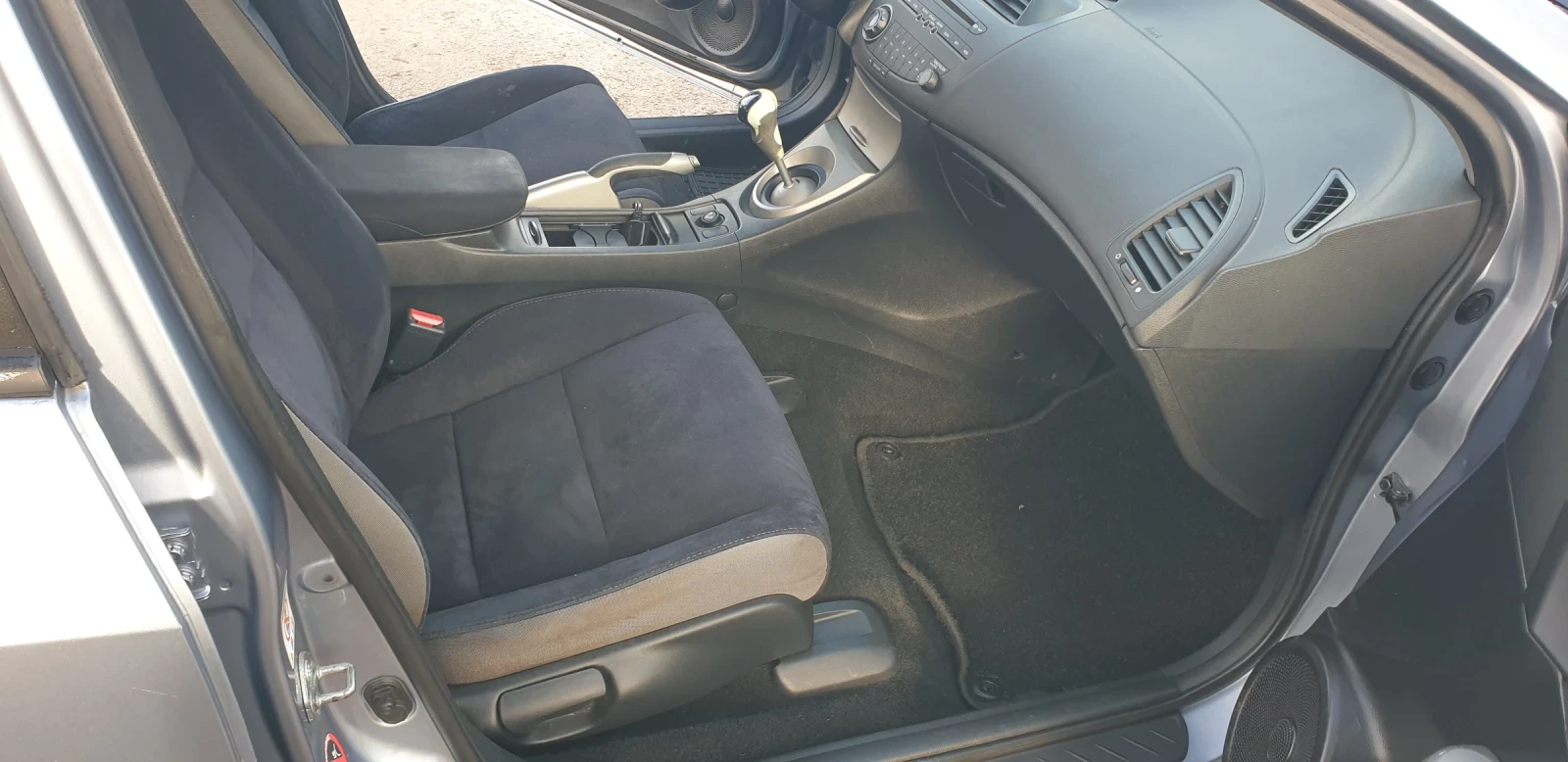 Honda Civic 1.8  | Mobile.bg   12