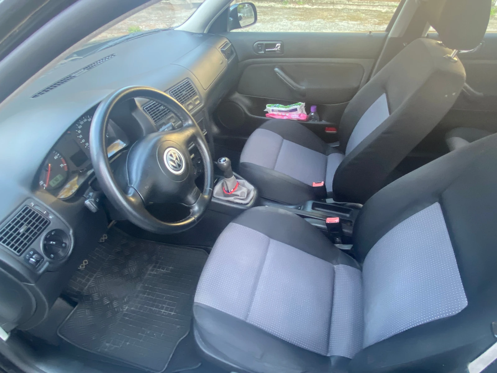 VW Golf  - изображение 8