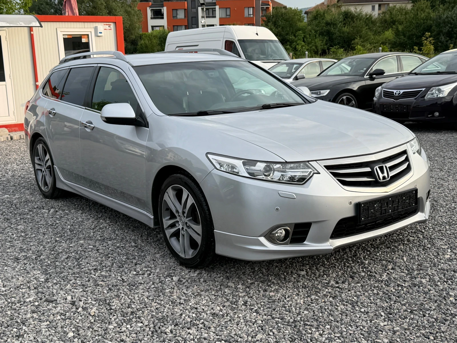 Honda Accord Wagon Type S 2.2 i-DTEC (180 кс) Facelift 2012г.  - изображение 3