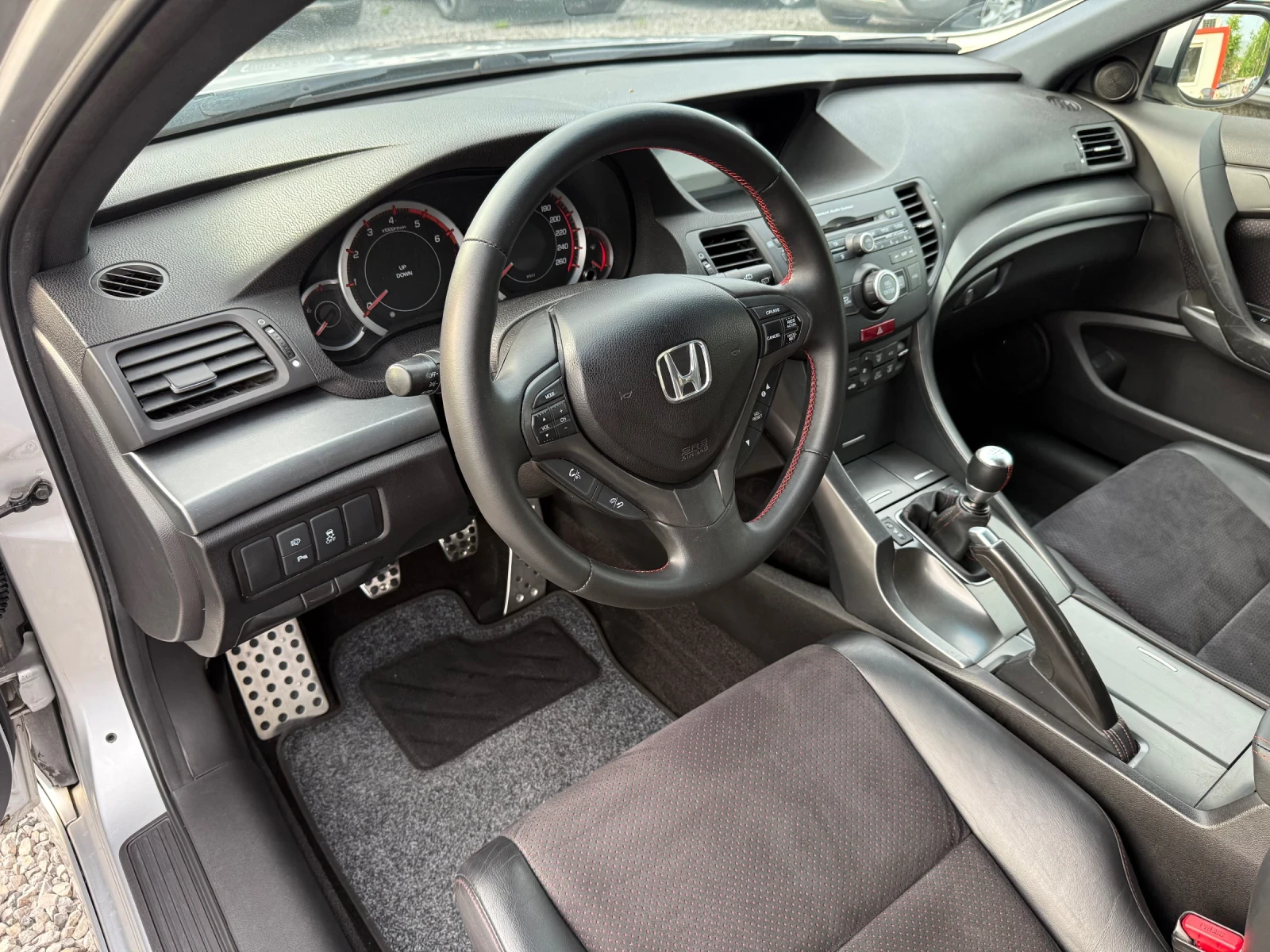 Honda Accord Wagon Type S 2.2 i-DTEC (180 кс) Facelift 2012г.  - изображение 9