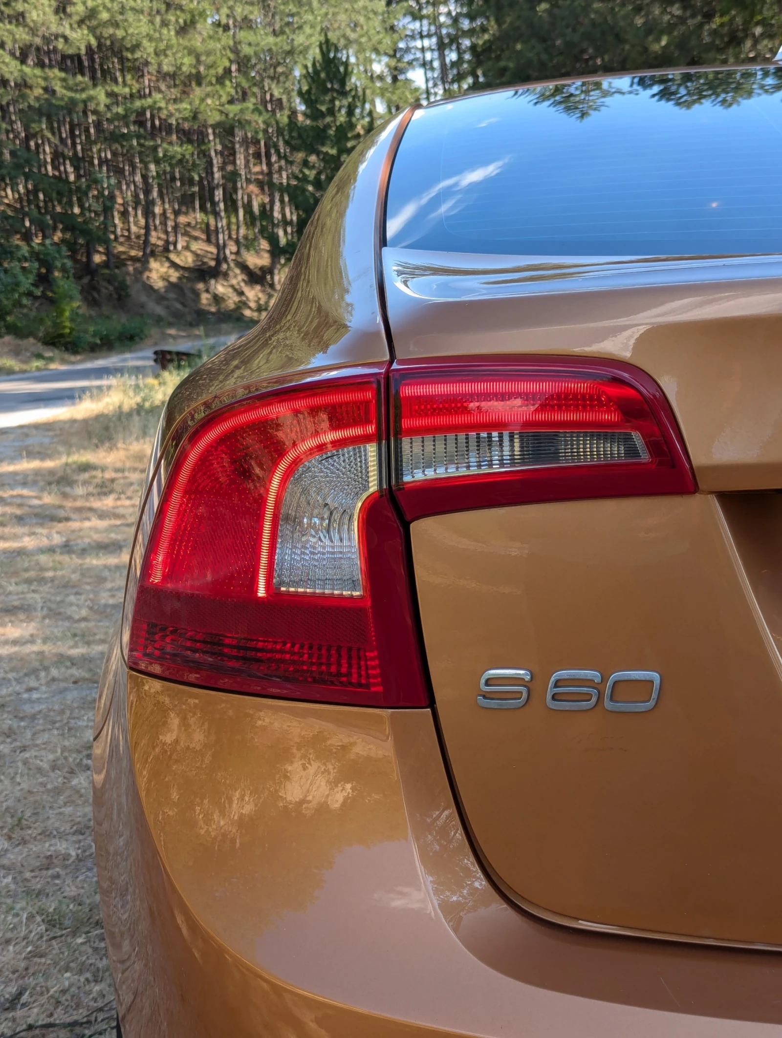 Volvo S60 2.0D 163 к.с АВТОМАТИК / КОЖА - изображение 4