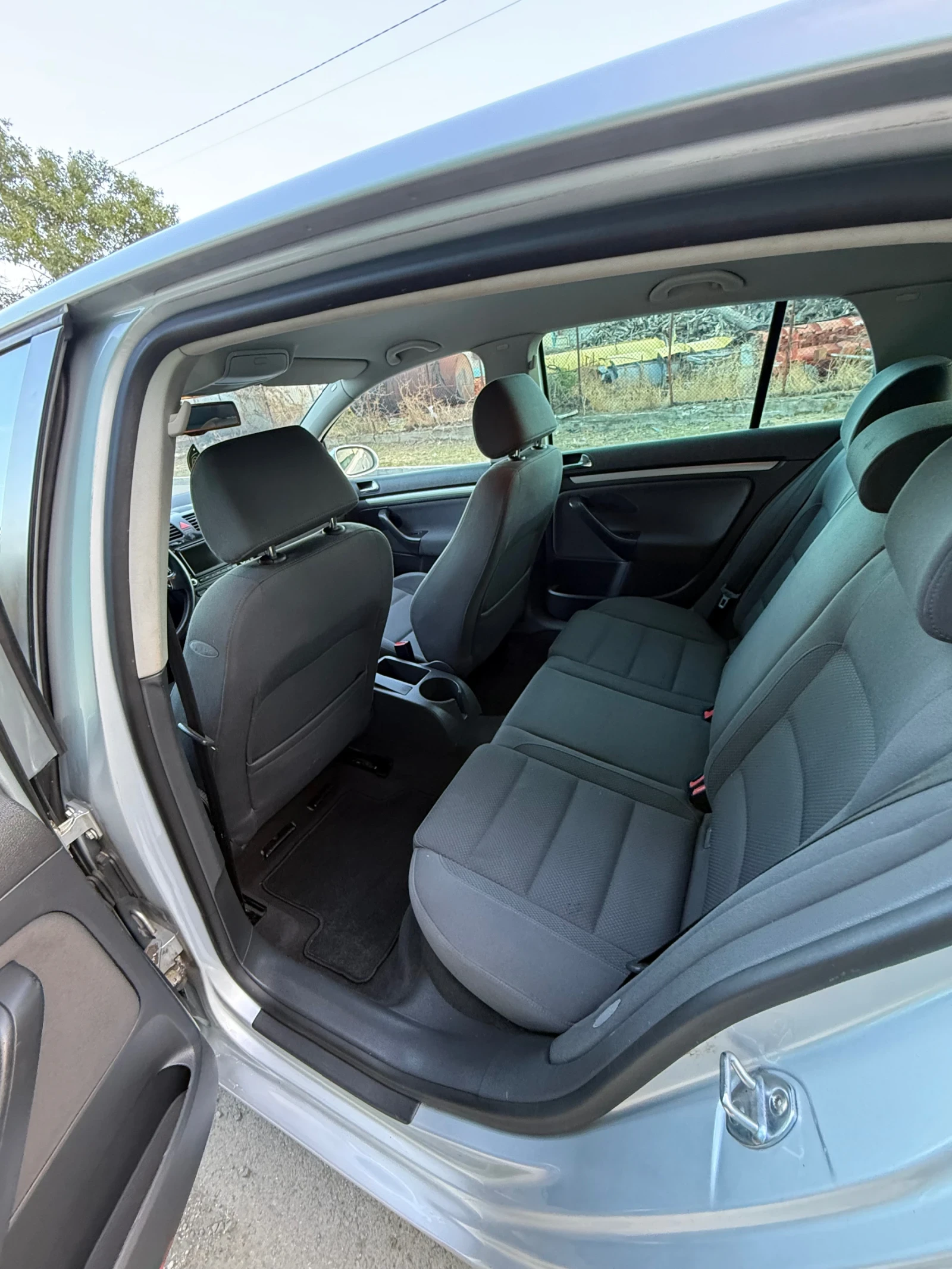VW Golf 2.0 - изображение 7
