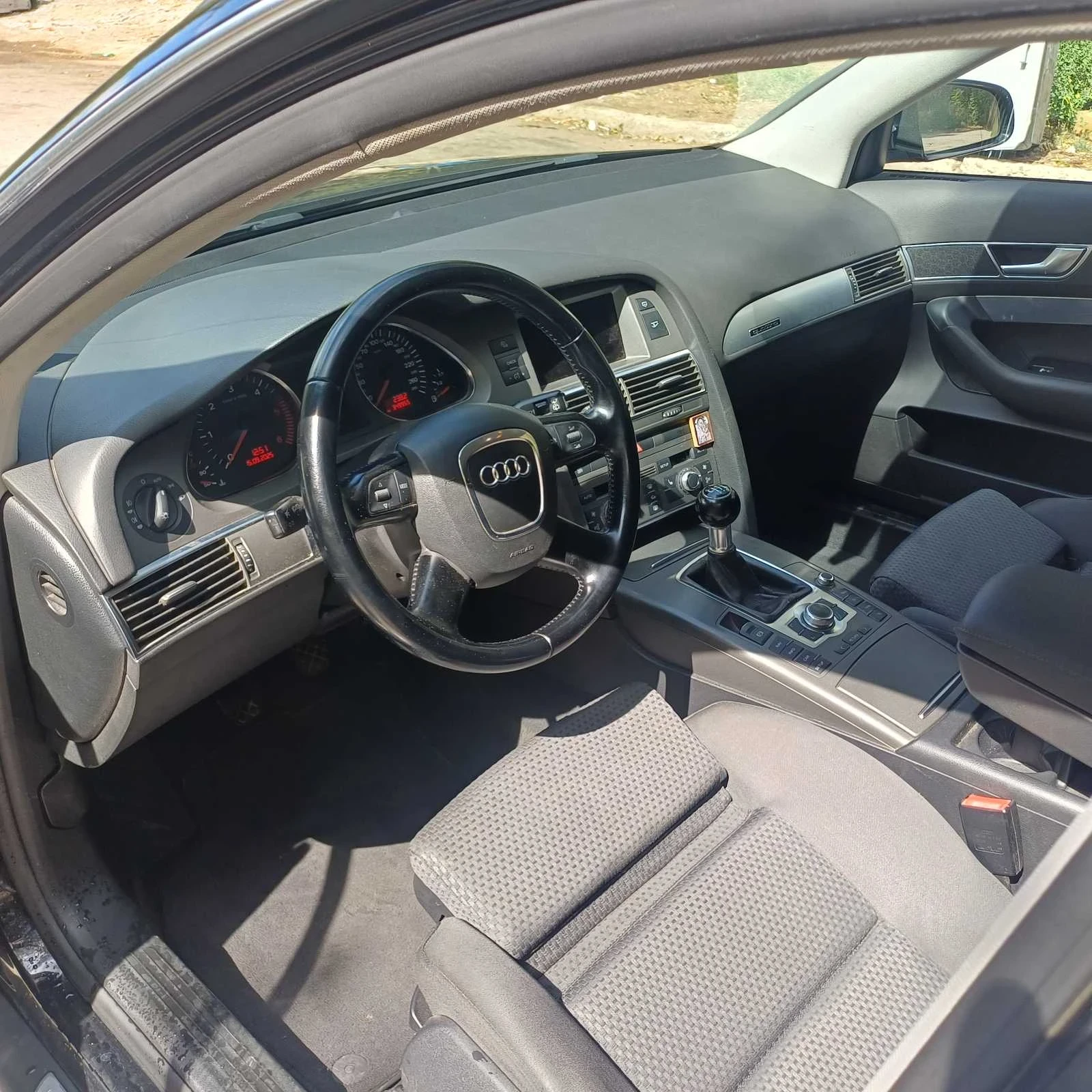 Audi A6 S6 - изображение 10