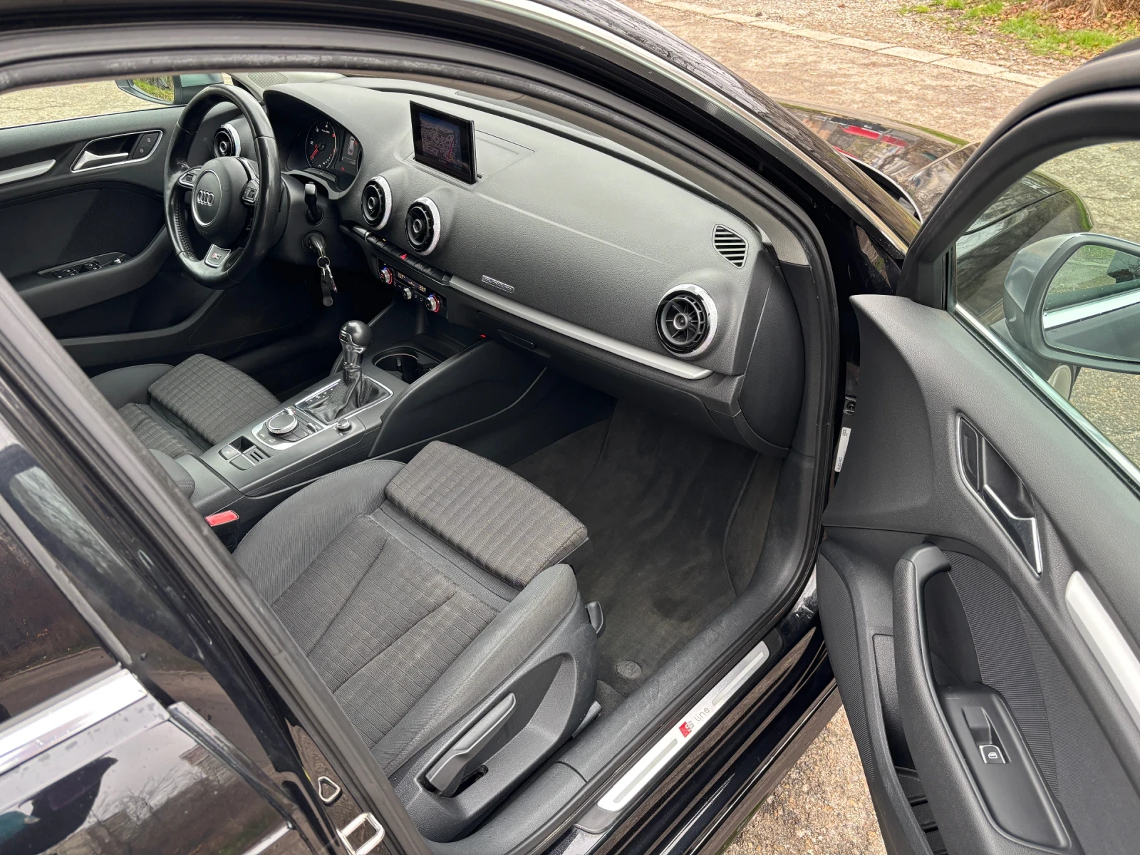 Audi A3 2.0 TDI Quattro/S-line �����!!! | Mobile.bg � ����������� 15