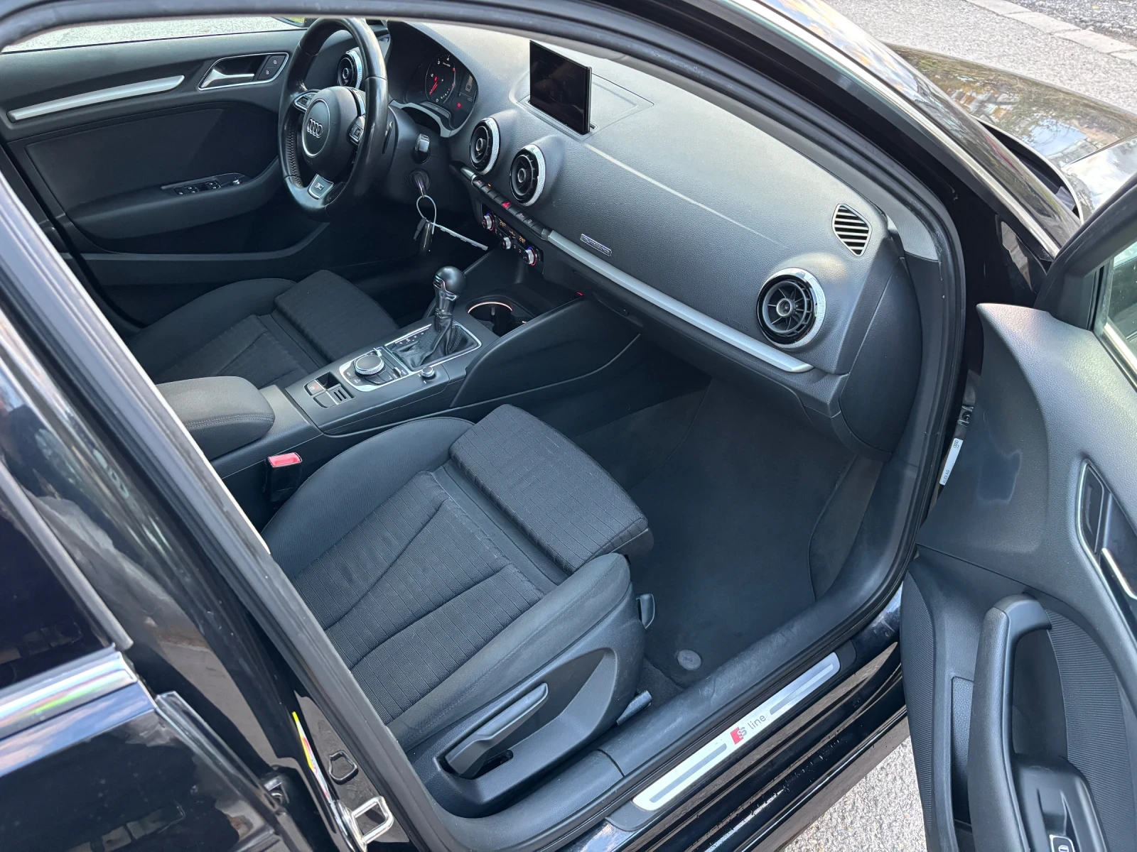 Audi A3 2.0 TDI Quattro/S-line | Mobile.bg   16