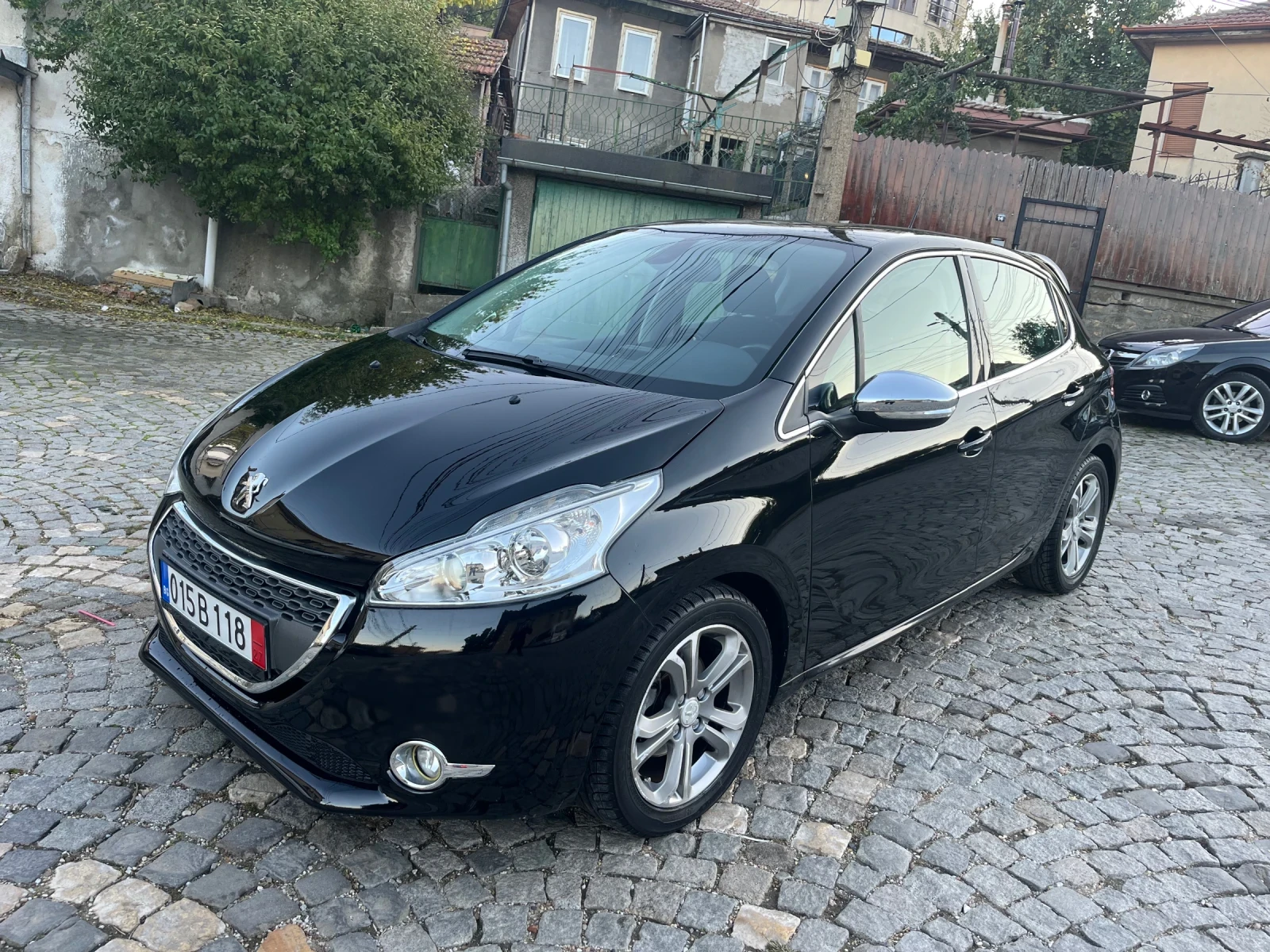 Peugeot 208 1.6Ehdi* 92* 190000 | Mobile.bg   1