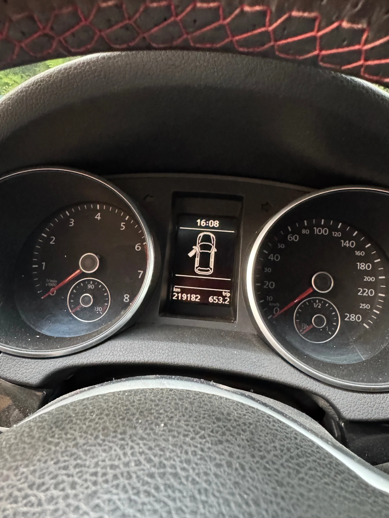 VW Golf  - изображение 9