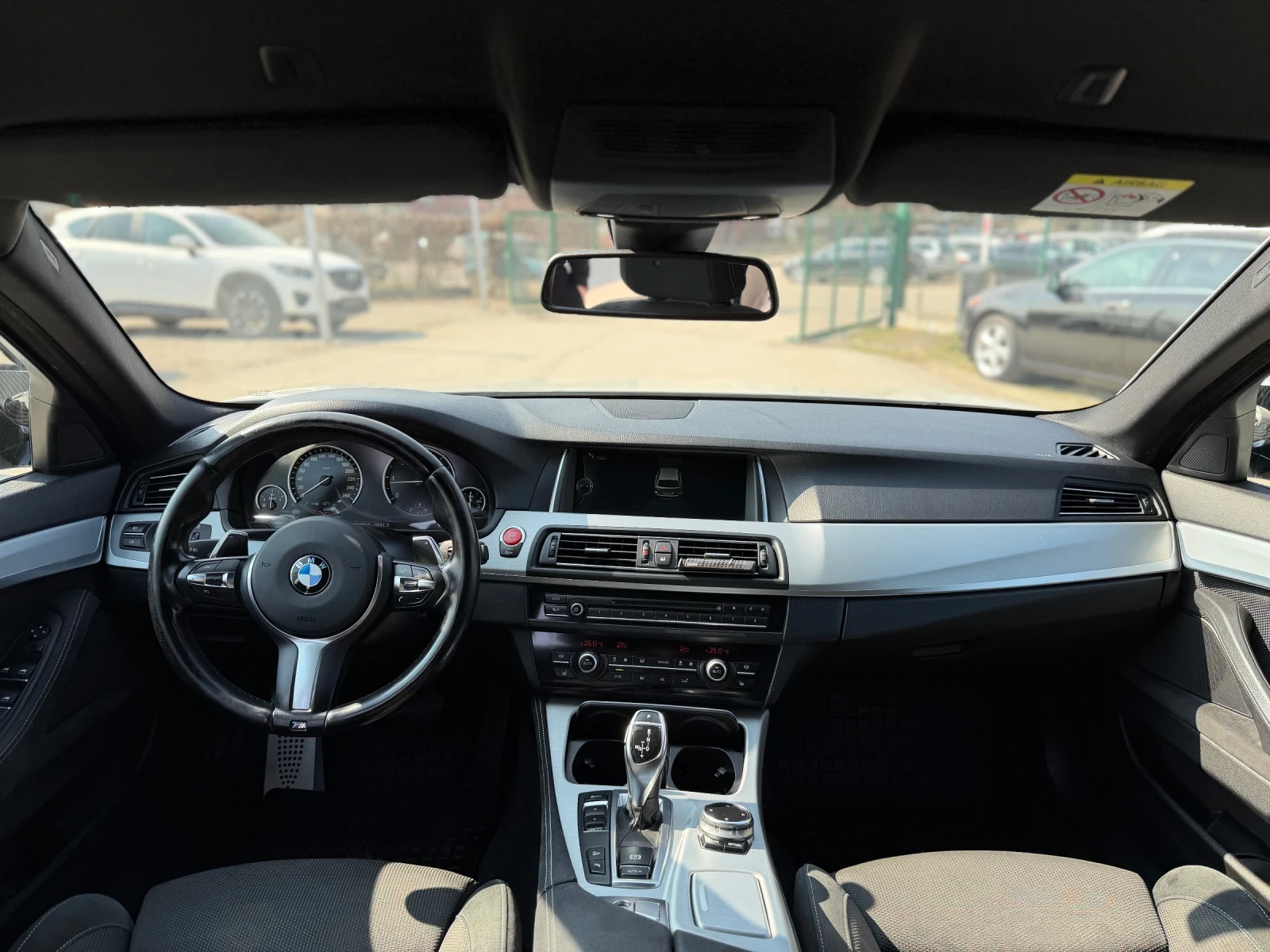 BMW 525 218kc X-Drive M-Пакет, снимка 11 - Автомобили и джипове - 53734768