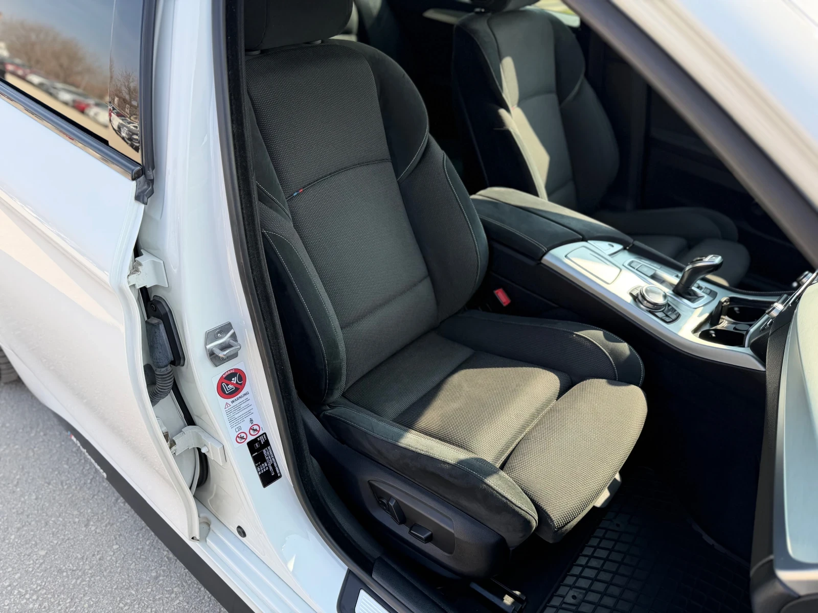 BMW 525 218kc X-Drive M-Пакет, снимка 9 - Автомобили и джипове - 53734768