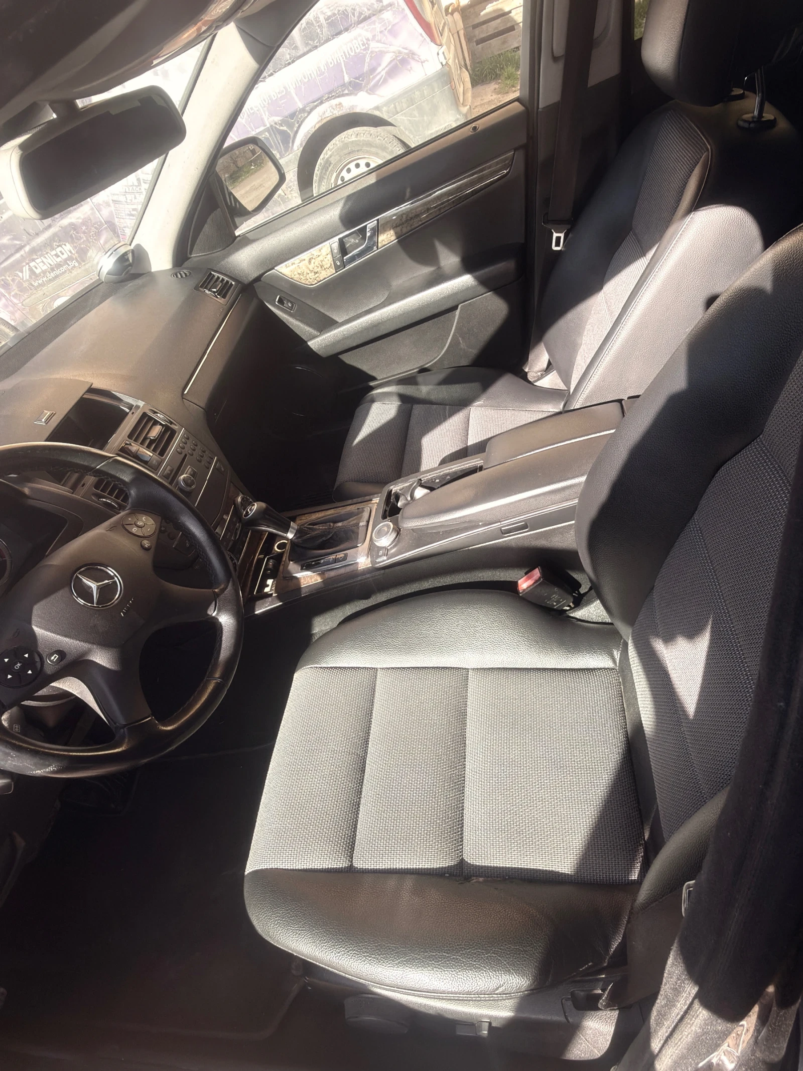 Mercedes-Benz C 220 2.2 CDI AVTOMAT, снимка 2 - Автомобили и джипове - 53769856