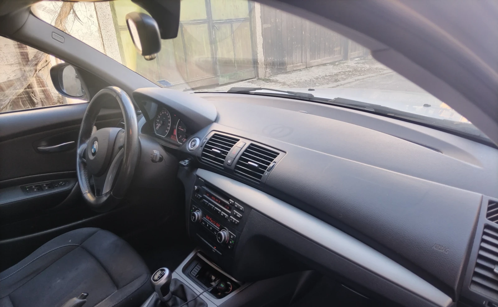 BMW 118, снимка 3 - Автомобили и джипове - 53823963