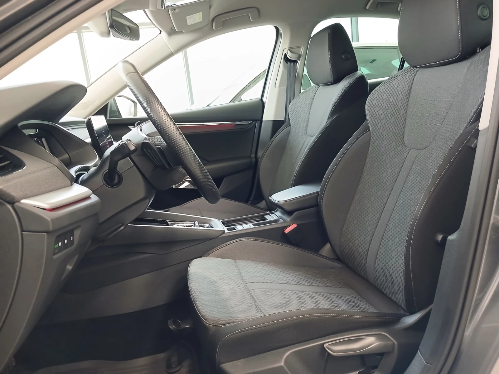 Skoda Octavia ����� 1, 5 /150 �.�./M-HEV | Mobile.bg � ����������� 9