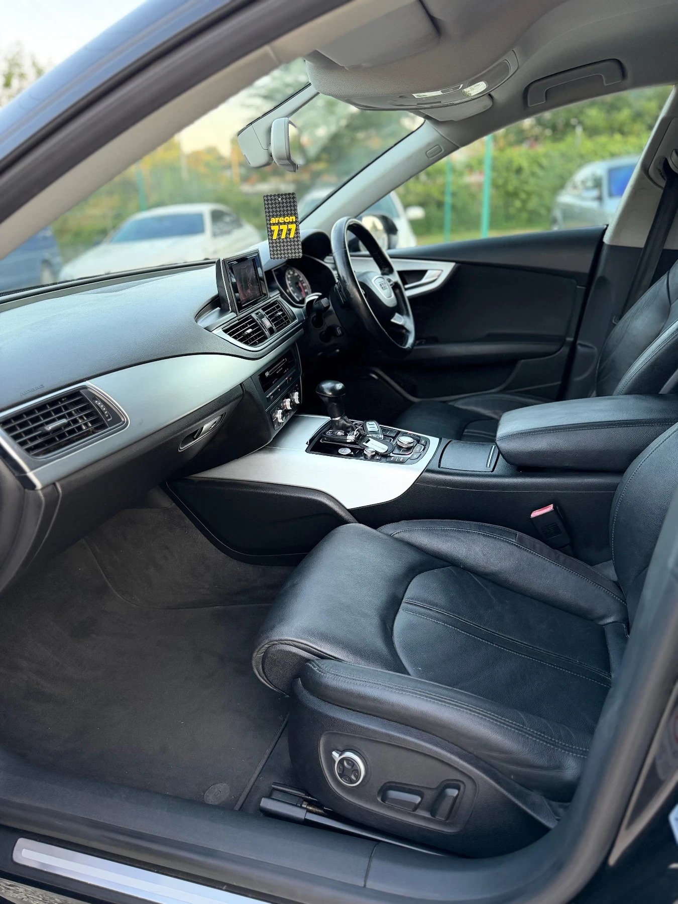 Audi A7 3.0 TDI, снимка 10 - Автомобили и джипове - 55425963