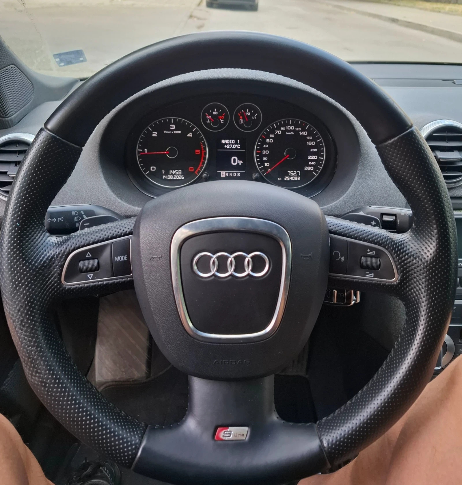 Audi A3 2.0TDI  S-Line DSG LED FACELIFT, снимка 15 - Автомобили и джипове - 55665280