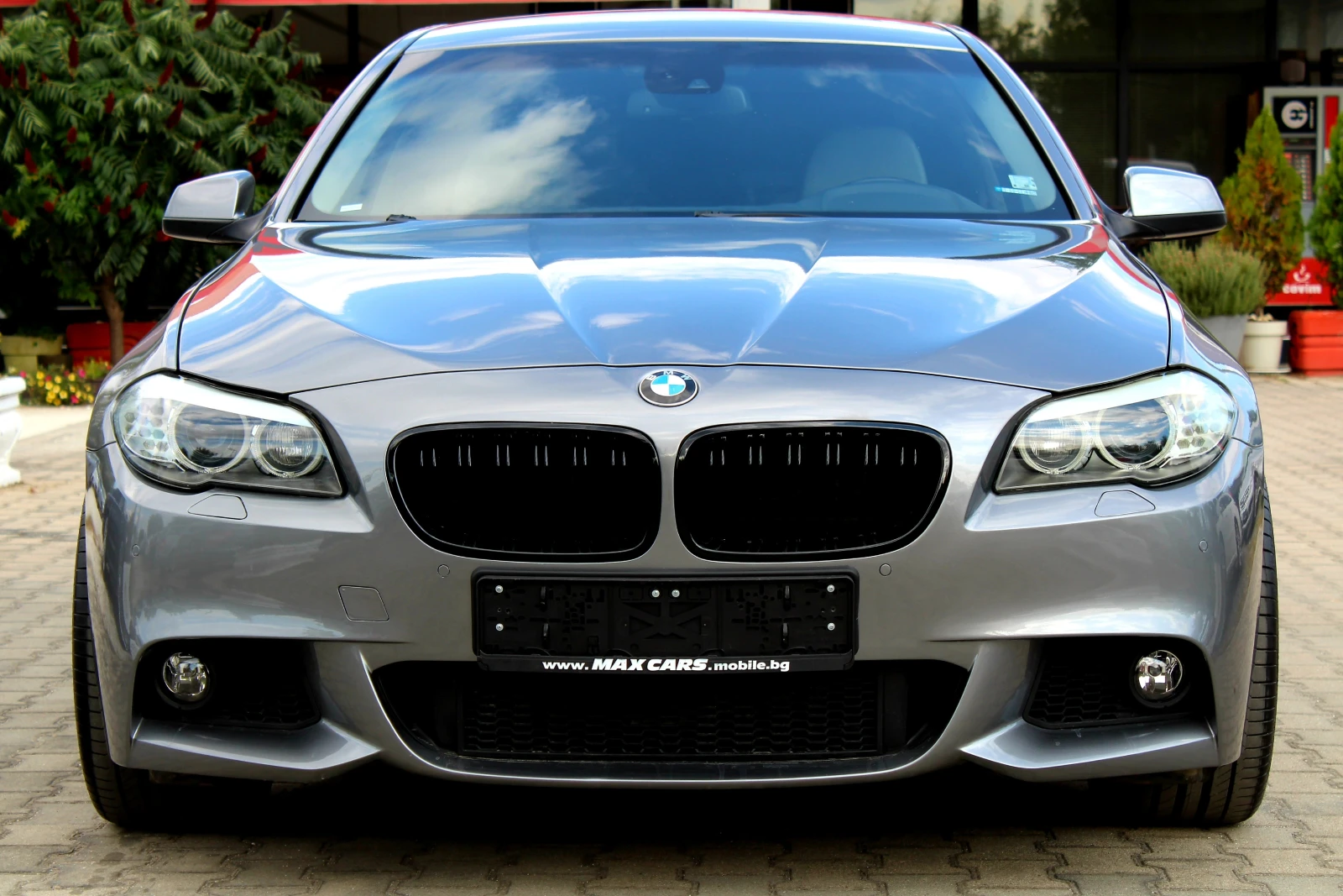 BMW 530 xDrive M PACK/РЕВИЗИРАН МОТОР/СОБСТВЕН ЛИЗИНГ, снимка 3 - Автомобили и джипове - 55667600