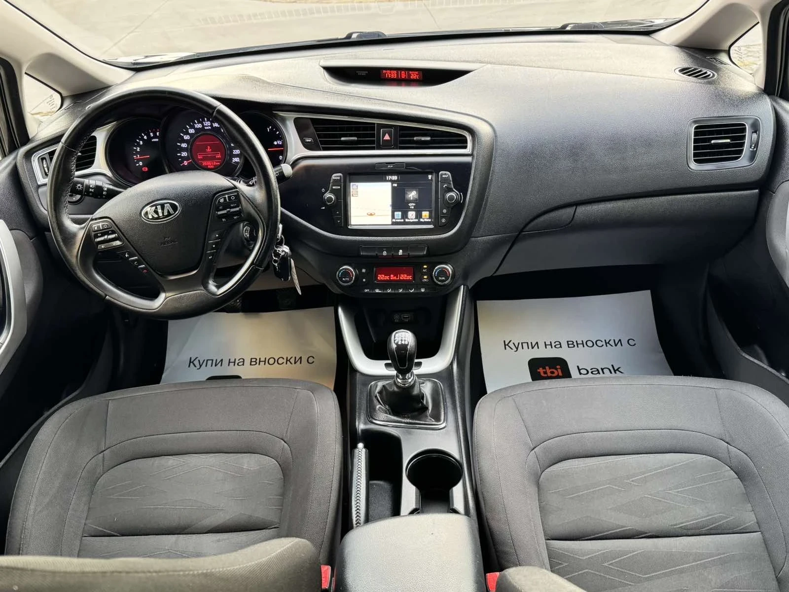 Kia Ceed 1.6 crdi  Facelift , снимка 13 - Автомобили и джипове - 56217304